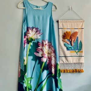 Beautiful anthropologie flower dress